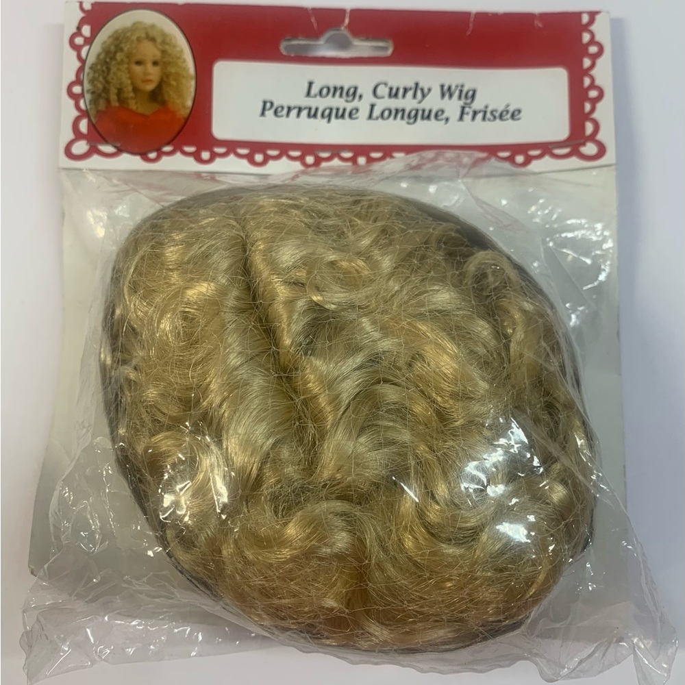 Vintage Doll 11.5” Wigs.       2935 - Picture 4 of 8